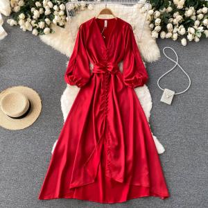 V-neck single breasted waist with thin hollow bubble sleeve irregular dress