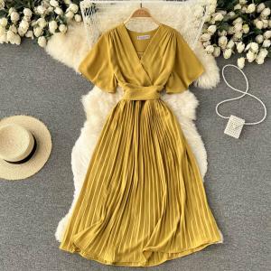 Chiffon pleated skirt solid color temperament V-neck new French dress
